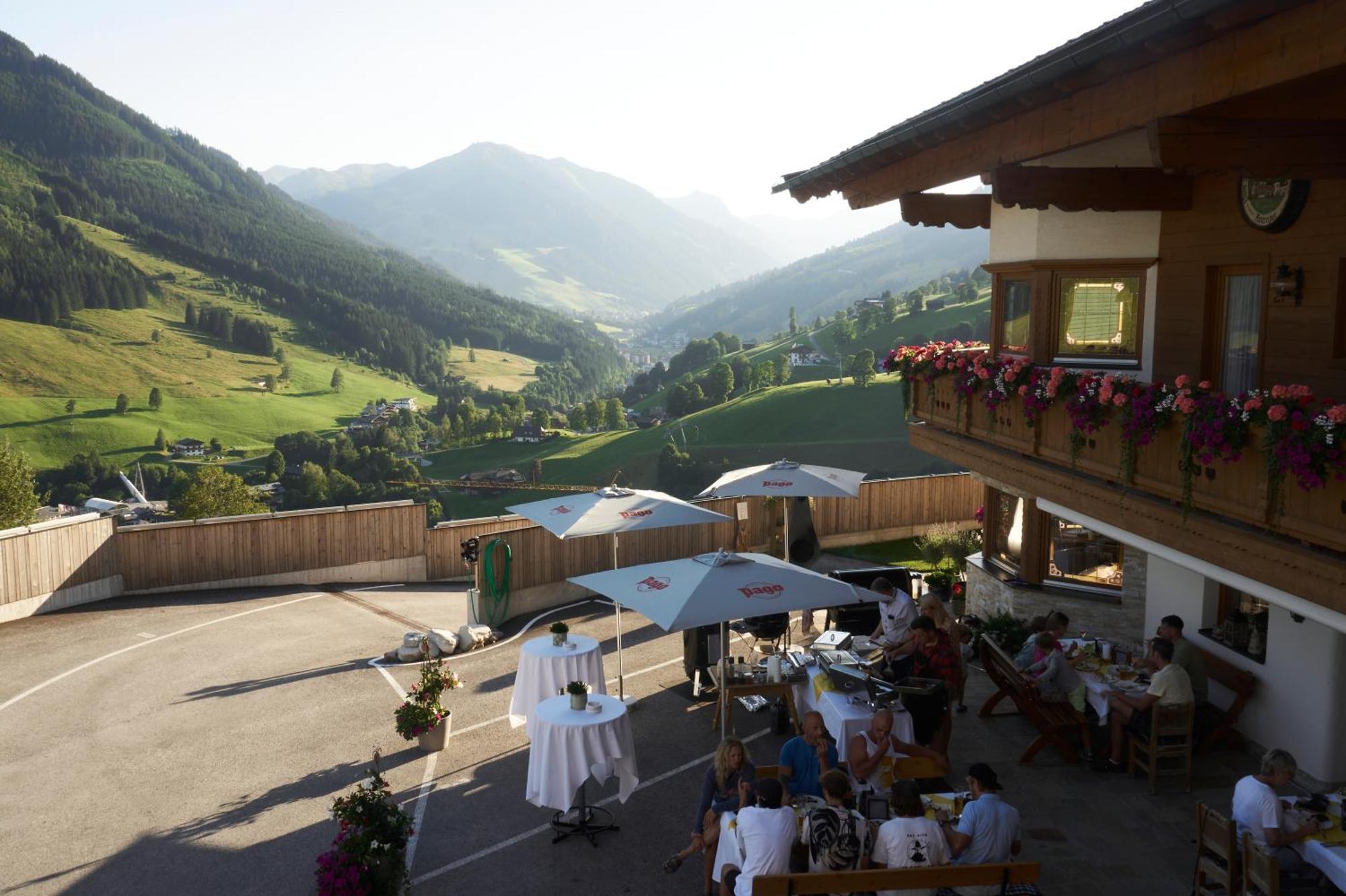 Apartments Landhaus Saalbach Eksteriør billede