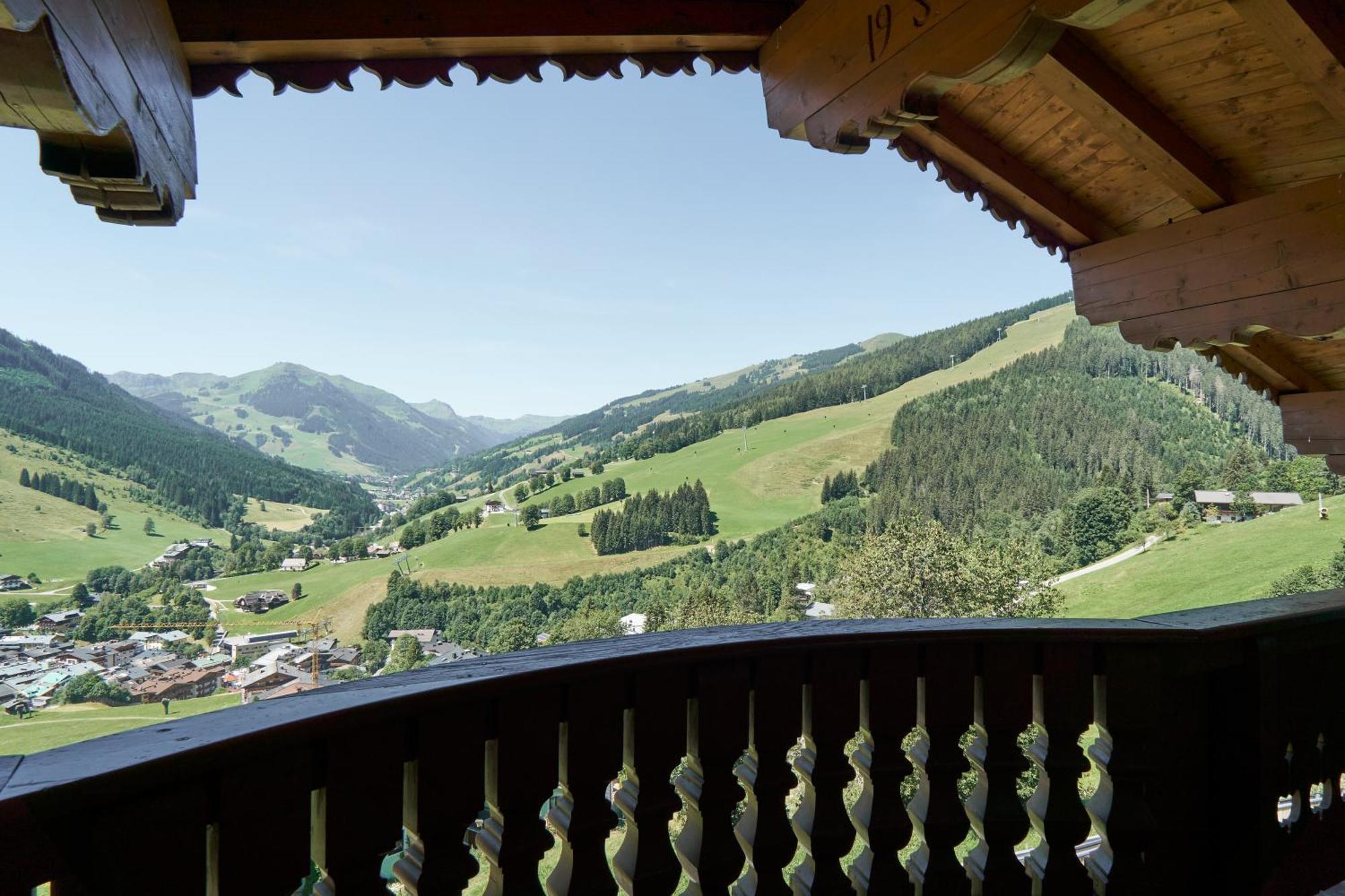 Landhaus Saalbach - Joker Card Included In Summer Værelse billede